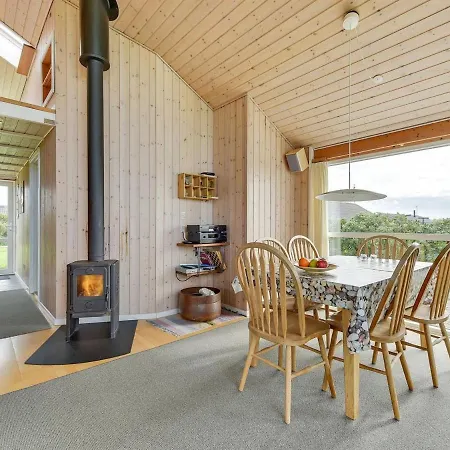 Cristine - 400m From The Sea In Western Jutland By Interhome