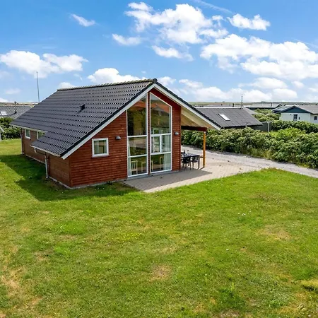 Holiday home Cristine - 400m From The Sea In Western Jutland By Interhome *