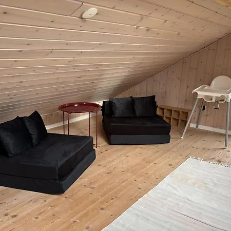 Cristine - 400m From The Sea By Interhome
