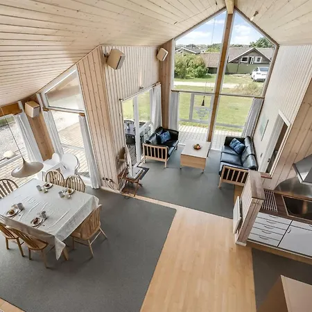 Cristine - 400m From The Sea By Interhome * Harboør