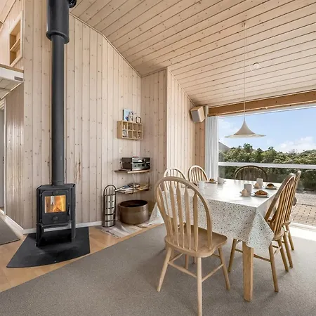 Cristine - 400m From The Sea By Interhome *